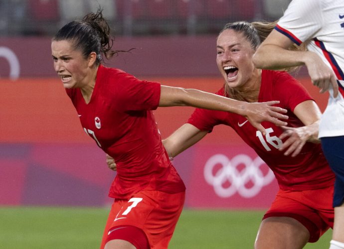 Olympic women's soccer final rescheduled because of heat